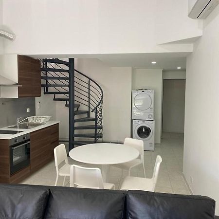 Five Stars Duplex - 6 Personnes Aparthotel Marseilles Buitenkant foto